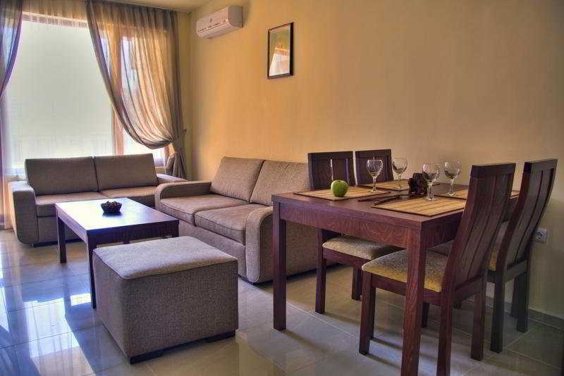 Sunflower Aparthotel 써니비치 외부 사진